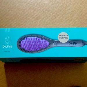 DAFNI HAIR STRAIGHTENING CERAMIC BRUSH